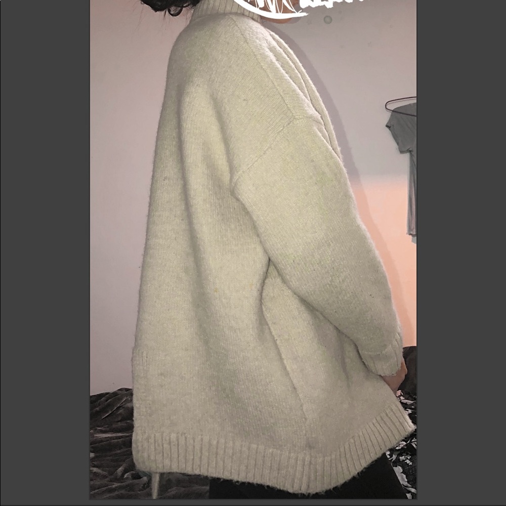 Slouchy cream sweater⚡️